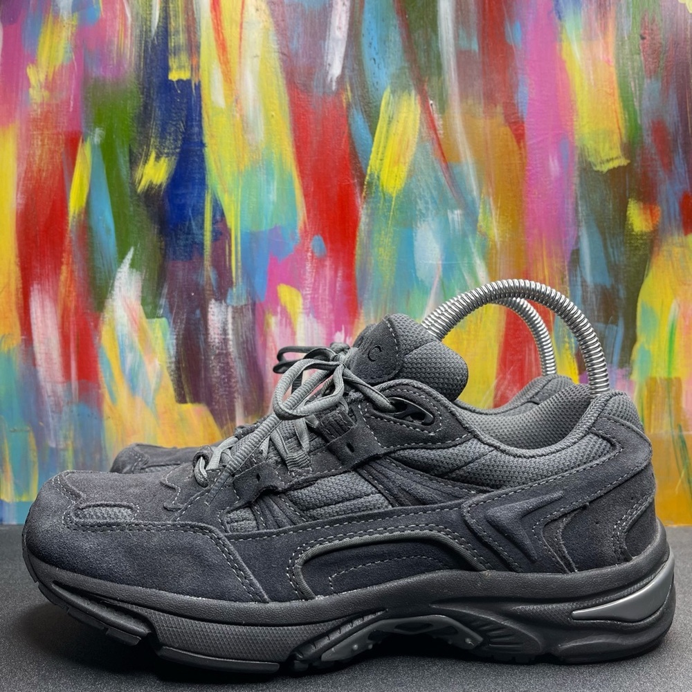 Vionic Walker Classics - image 3